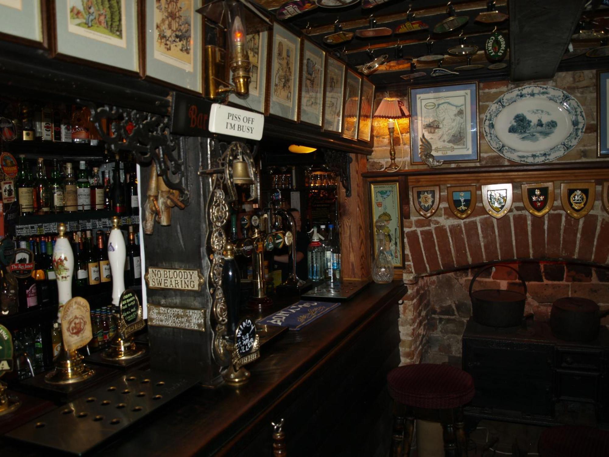 The Olde Windmill Inn Great Cressingham Exterior photo